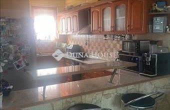 Eladó Budapest XVIII. kerületi családi ház hirdetés (97576175)