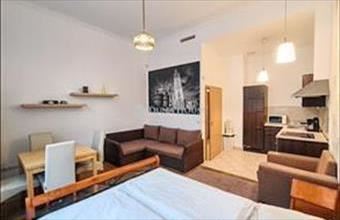 Eladó Budapest VII. kerületi tégla lakás hirdetés (61324589)