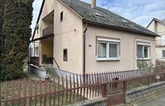 Eladó Dombóvári családi ház hirdetés (85787673)