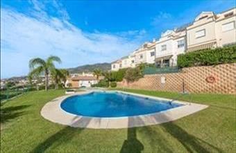 Eladó Spanyolországi tégla lakás hirdetés (46971924)