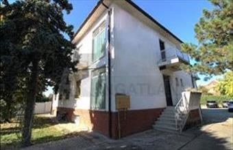 Eladó Budapest XI. kerületi családi ház hirdetés (48444318)