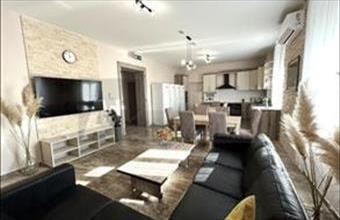 Kiadó Szegedi tégla lakás hirdetés (45798486)