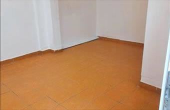 Kiadó Ózdi üzlethelyiség utcafronton hirdetés (44334957)