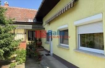 Eladó Szigetszentmiklósi családi ház hirdetés (16442453)