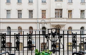 Eladó Budapest V. kerületi tégla lakás hirdetés (88144186)