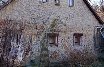 Eladó Kisgyőri családi ház hirdetés (93852459)