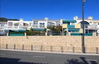 Eladó Spanyolországi sorház hirdetés (57465817)