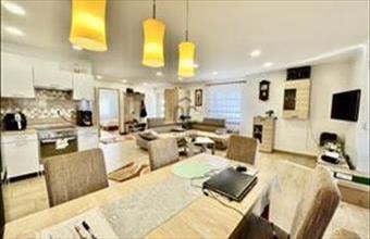 Eladó Balatonmáriafürdői családi ház hirdetés (35754656)