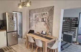 Eladó Esztergomi családi ház hirdetés (49923975)