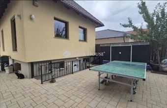 Eladó Mogyoródi családi ház hirdetés (53759431)