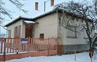 Eladó Törökszentmiklósi családi ház hirdetés (28243952)