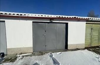 Eladó Váci egyedi garázs hirdetés (32692228)