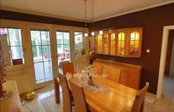 Eladó Budapest II. kerületi tégla lakás hirdetés (28531526)