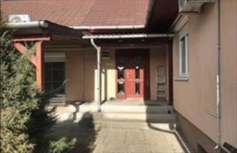 Eladó Gyöngyösi családi ház hirdetés (12547468)