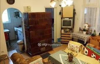 Eladó Szarvaskői hétvégi ház hirdetés (31373725)