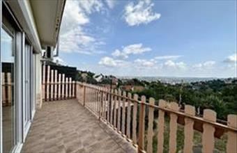 Eladó Pécsi ikerház hirdetés (67341225)