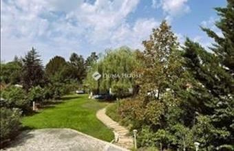 Eladó Budapest XV. kerületi családi ház hirdetés (72595232)