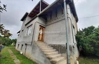 Eladó Budapest X. kerületi ikerház hirdetés (84412435)