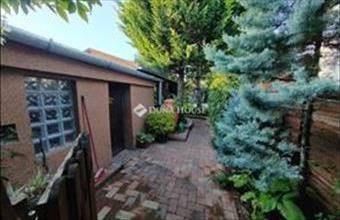 Eladó Budapest XVI. kerületi házrész hirdetés (94434339)