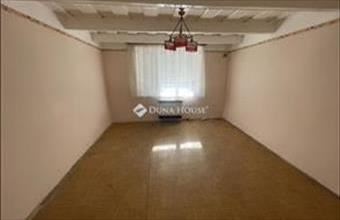 Eladó Sülysápi családi ház hirdetés (38413332)