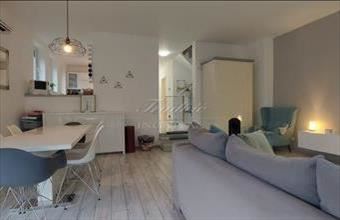 Eladó Győrújbaráti családi ház hirdetés (78377922)