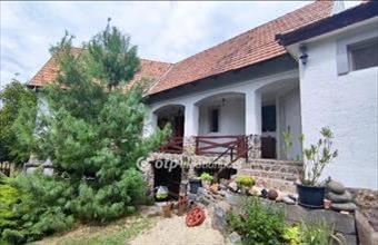 Eladó Badacsonytördemici családi ház hirdetés (57373255)