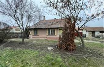 Eladó Nagykőrösi családi ház hirdetés (76476458)