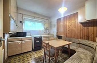 Eladó Budapest III. kerületi házrész hirdetés (43334263)