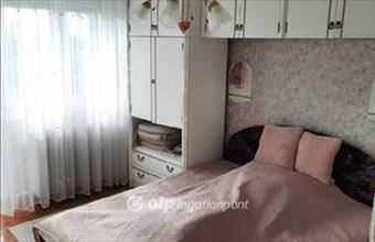 Eladó Vonyarcvashegyi családi ház hirdetés (35448333)