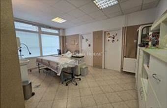 Eladó Szegedi iroda irodaházban hirdetés (34147878)