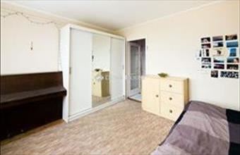 Eladó Budapest XVIII. kerületi csúsztatott zsalus lakás hirdetés (32357495)