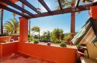 Eladó Spanyolországi sorház hirdetés (69347594)