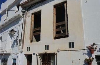 Eladó Spanyolországi sorház hirdetés (51344755)