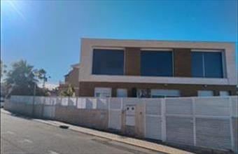 Eladó Spanyolországi ikerház hirdetés (24879717)