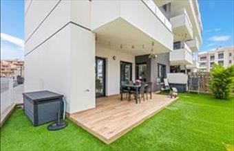 Eladó Spanyolországi tégla lakás hirdetés (77544845)