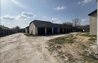 Eladó Tatabányai egyedi garázs hirdetés (32483533)