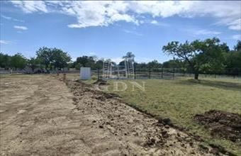 Eladó Balatonszárszói lakóövezeti telek hirdetés (38569984)