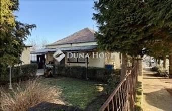 Eladó Pécsi családi ház hirdetés (47735797)