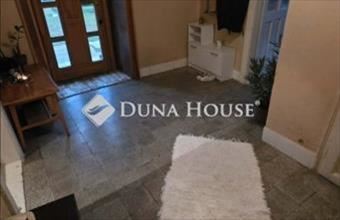 Eladó Tápiósági családi ház hirdetés (67436363)