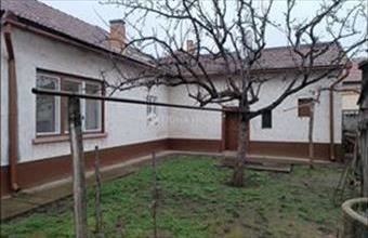 Eladó Kiskunfélegyházai családi ház hirdetés (39357849)