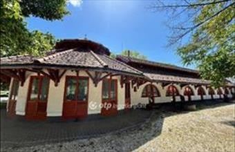 Eladó Hortobágyi üzlethelyiség utcafronton hirdetés (87319293)