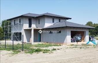 Eladó Petőházai családi ház hirdetés (39824375)