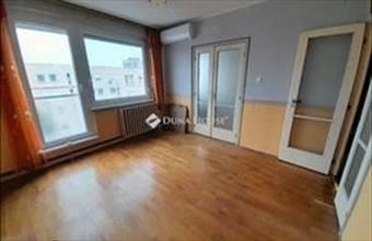 Eladó Békéscsabai panel lakás hirdetés (55759799)