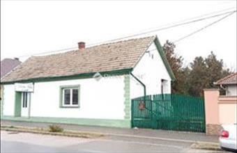 Eladó Vámospércsi családi ház hirdetés (49942567)