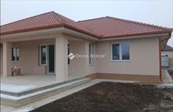 Eladó Debreceni családi ház hirdetés (89944483)