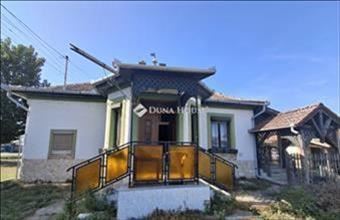 Eladó Berettyóújfalui családi ház hirdetés (93938497)