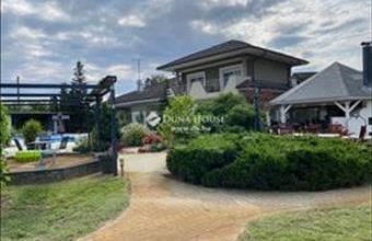 Eladó Debreceni családi ház hirdetés (43624488)