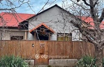 Eladó Tárnoki családi ház hirdetés (79474352)
