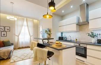 Eladó Budapest VI. kerületi tégla lakás hirdetés (79948845)