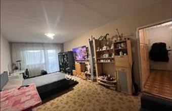 Eladó Szegedi panel lakás hirdetés (73638559)